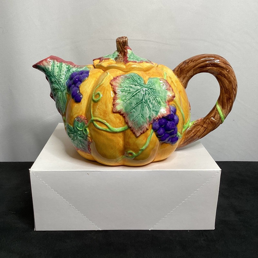 Harvest Teapot Nantucket